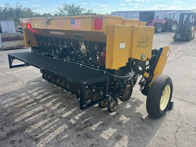 2017 TRUAX Flex II-812 No Till Seed Drill No Till Seed Drills | County Equipment Company LLC (6)