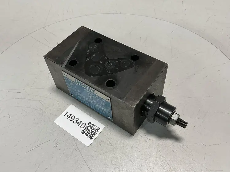 Used VICKERS DGMX2-5-PP-FW-S-30-EN417 Valves/Fittings Michigan US | Ideal Machinery #692647