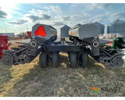 Used CRUSTBUSTER _UNKNOWN_ No-Till Drills Iowa US | Keast Enterprises #1360247
