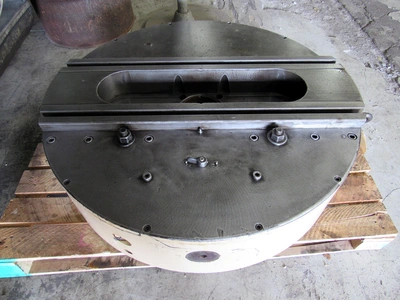 36" GIDDINGS & LEWIS Facing Head