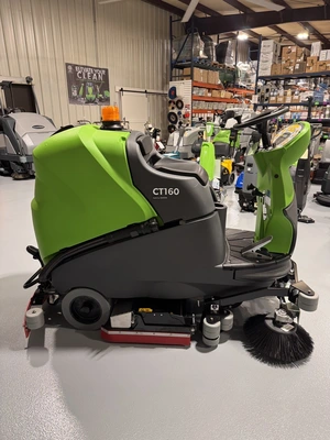 IPC CT160 Cylindrical Ride-On Scrubber NEW