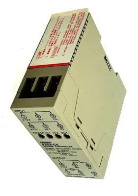 NEW OMRON S3D2-CK SENSOR CONTROLLER S3D2CK