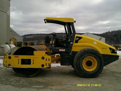 Used 2015 BOMAG BW211D-50 Single Drum Rollers New York US | Beck Equipment #1509325