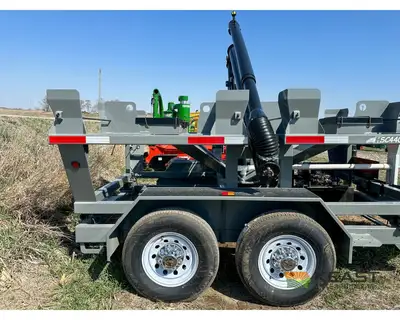 Used TRAVIS _UNKNOWN_ Seed Tenders Iowa US | Keast Enterprises #1360482