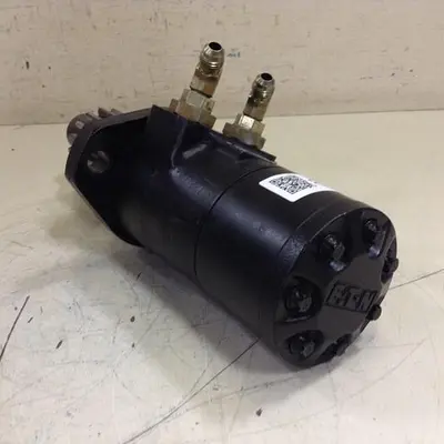 USED CHAR LYNN 101 2169 009