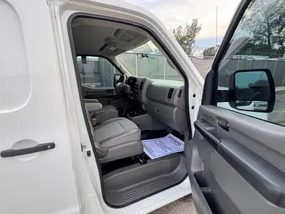 Used 2017 NISSAN NV 2500 Vans Florida US | Truck and Van Outlet #1509204