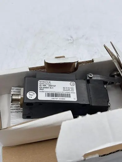 Used EUCHNER EUCHNER NZ1HS-3131-M Misc Electrical & Power Parts | ND Industrial Surplus #1213400