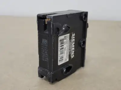 Used SIEMENS Q120 Switchgears British Columbia CA | Lenmark #239830