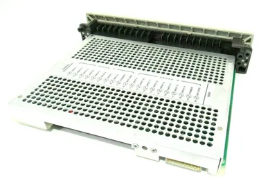 NEW SCHNEIDER MODICON AS-B805-016 INPUT MODULE ASB805016