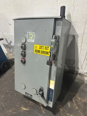 SQUARE D SIZE 0 COMBINATION MOTOR STARTER / D
