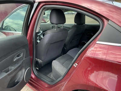 USED 2015 CHEVROLET CRUZE