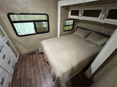 Used DUTCHMAN KOMFORT 3030QB Campers, Caravans, Motorhomes Oregon US | MachineryMax #1341169