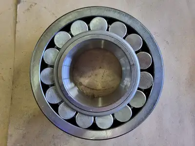 NEW SKF 22316 EK/C3