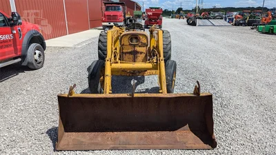 USED JOHN DEERE 300