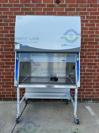 Used LABCONCO LOGIC PLUS SERIES BIOSAFETY CABINET 4 FT CLASS II TYPE A2 Biological Safety Cabinets | Equipment Lab #486464