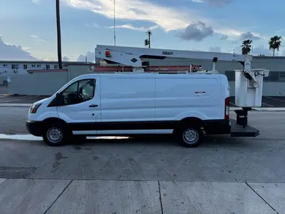 Used 2019 FORD TRANSIT Bucket (boom) trucks Florida US | Truck and Van Outlet #1509208