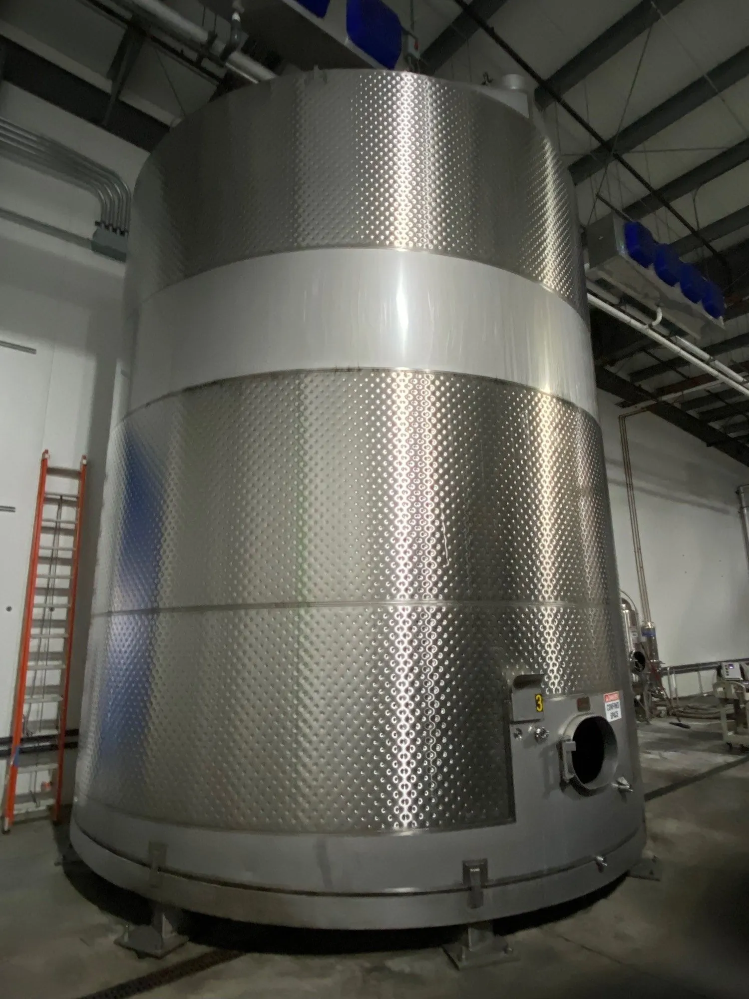 USED WESTEC 26,000 Gallon