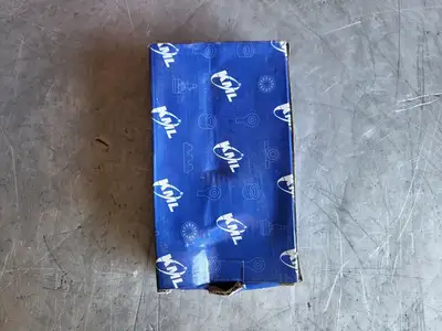 Pillow Block Housing w/ UC207-20 Bearing
