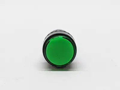 AL6M-M14-R | IDEC AL6M-M14-G Green LED Illuminated Panel Mount Push Button AL6-M 24VDC 16MM - Used