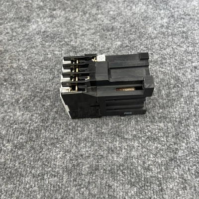 Used Allen-Bradley 100-A24NZ*3 PLC Contactors California US | Davliegogo LLC #1708157