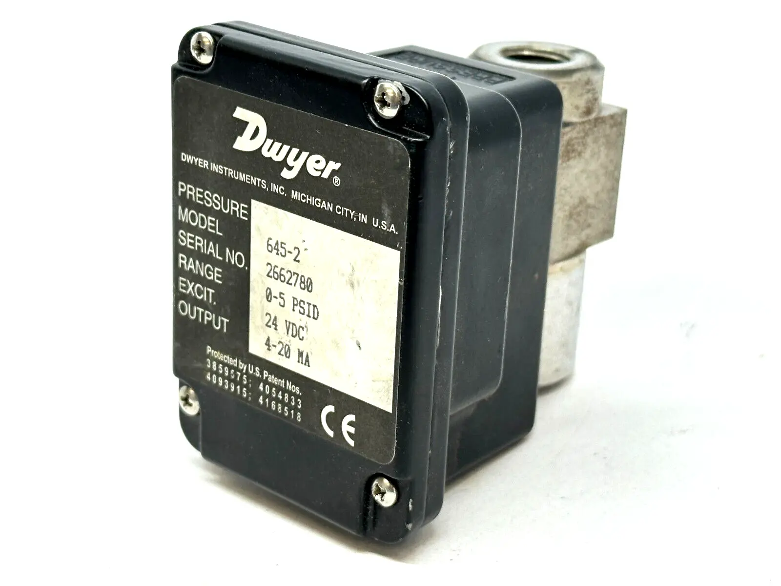 645-2 | Dwyer  Wet/Wet Differential Pressure Transmitter 0-5 PSID 4-20MA 24VDC - Used