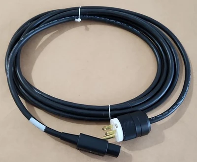 NEW Domino L050026