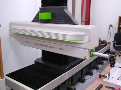 USED 2000 MITUTOYO CHN1612-20