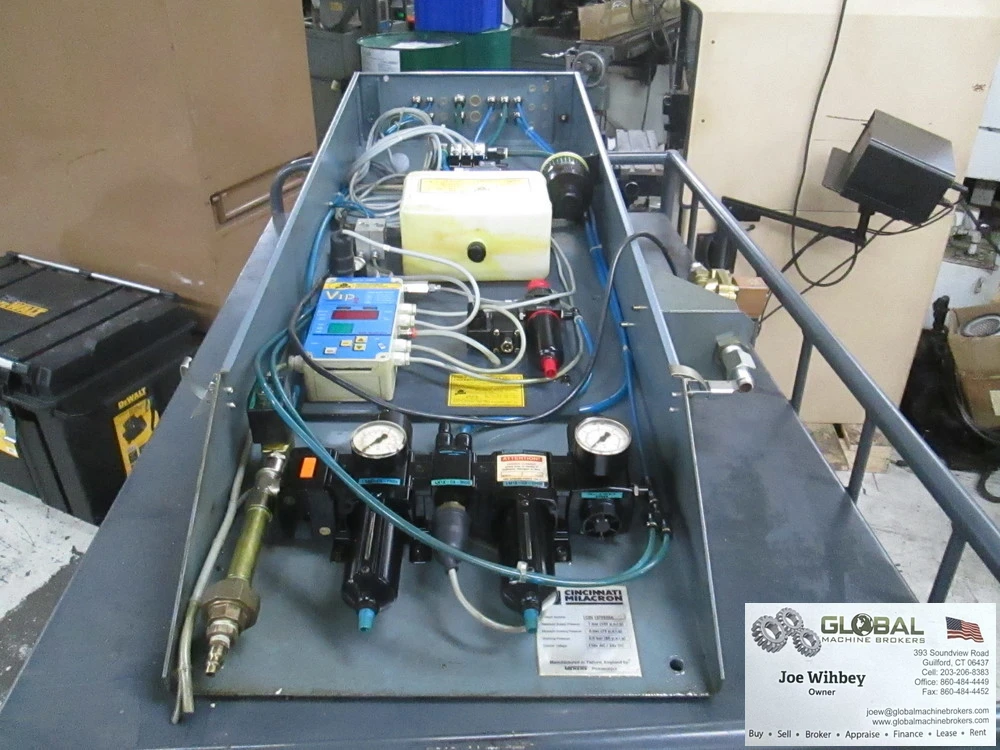 Cincinnati Arrow Vertical Machining Center VMC-1000_LUBE SYSTEM,CIN 1270935A