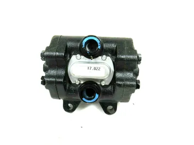 NEW CAT PUMPS 17.022 DUPLEX CERAMIC PLUNGER PUMP 17CP.22 17022