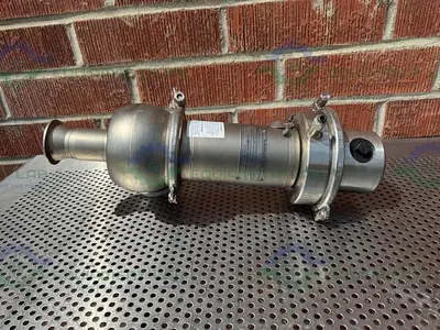 USED LESER 4484.7524 STAINLESS STEEL SAFETY VALVE W/ 1.5" TO 2" SANITARY FITTINGS
