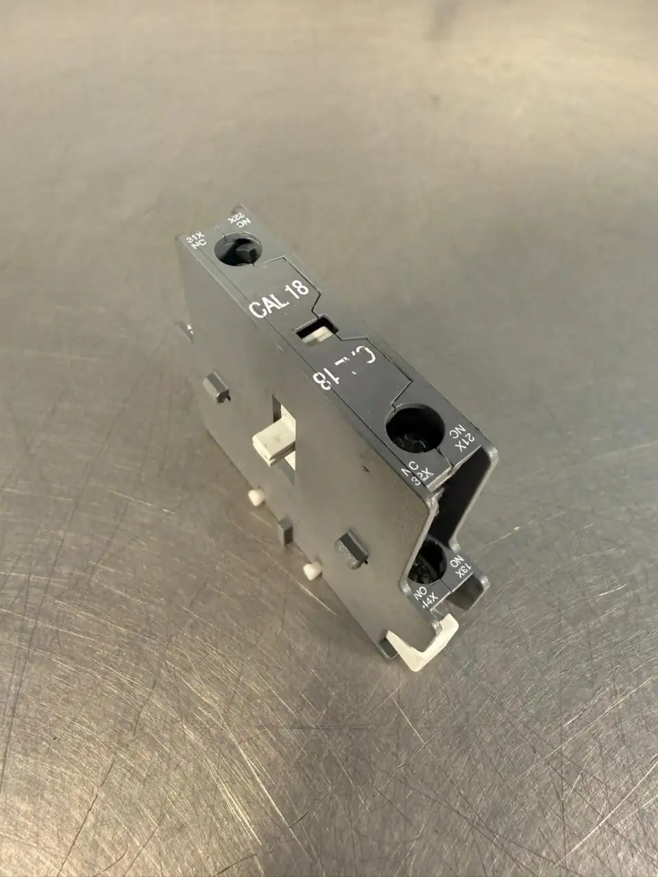 Abb Cal 18-11 Auxiliary Contact A600-Q300 (9.3.1)
