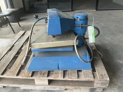 Used INSTA 715-  PRESS MACHINE Heat Presses Michigan US | Miedema Asset Management Group #1423372