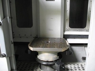 USED 2006 HAAS EC-400