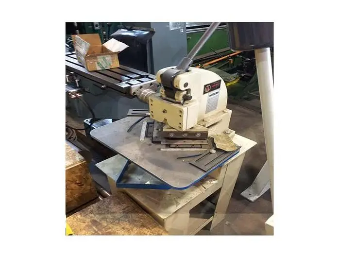 Used MODERN TOOL BC _UNKNOWN_ Notching Machines British Columbia CA | Modern Tool BC #1323598