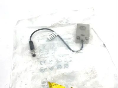 New | in-Stock Allen-Bradley Ser. A Miniature Rectangular Inductive Sensor Proximity Sensors Michigan US | Maverick Industrial Sales #1411537