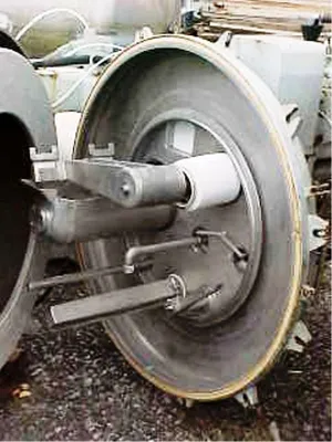(3) Alfa-Laval HOZHY-1050 peeler centrifuges, 316SS.