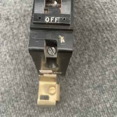 Used Square D FY-14020-A Circuit Breakers California US | Davliegogo LLC #1705645