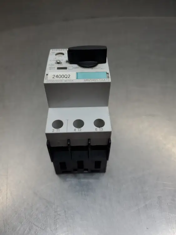 Used Siemens 3RV1421-1AA10 SIRIUS Manual Motor Starter, 1.6A. Starters South Carolina US | Palmetto Automation #1158903