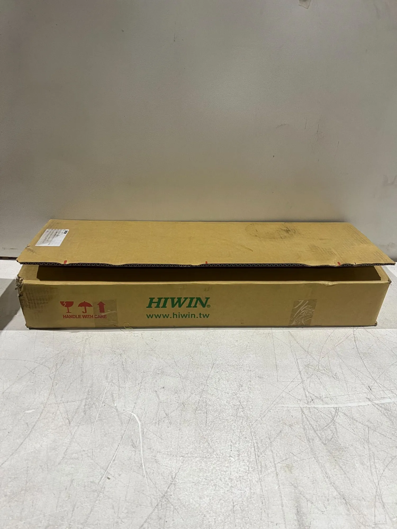 NEW HIWIN RGH30HAP 1903TF-30000