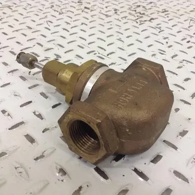 USED HONEYWELL V5011C 1623