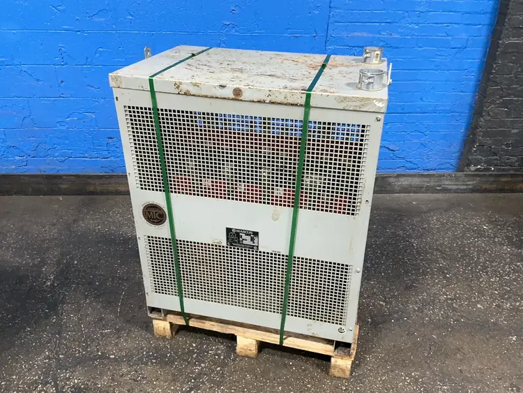 Used _UNKNOWN_ _UNKNOWN_ Distribution Transformers Ohio US | HGR 24 #1373288