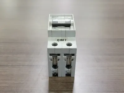 Used SIEMENS 5SX22 C50 Switchgears British Columbia CA | Lenmark #327874