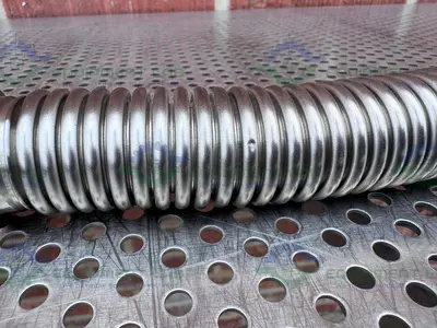 Stainless Steel Bellows Flexible Vacuum Hose 10" w/ KF 25 Fitting