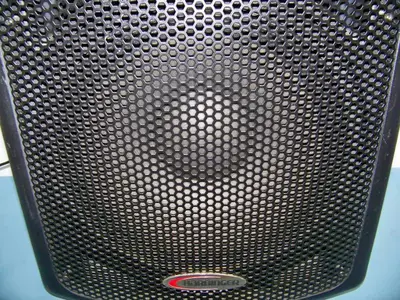 Harbinger APS15 1x15" 200W Active Powered 2-Way PA Speaker / Loudspeaker with Built-In Graphic Equalizer / EQ