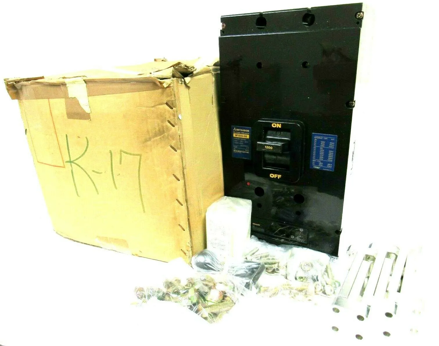NEW MITSUBISHI NF1200-SS NO-FUSE BREAKER 3P 660V 600-1200A NF1200SS