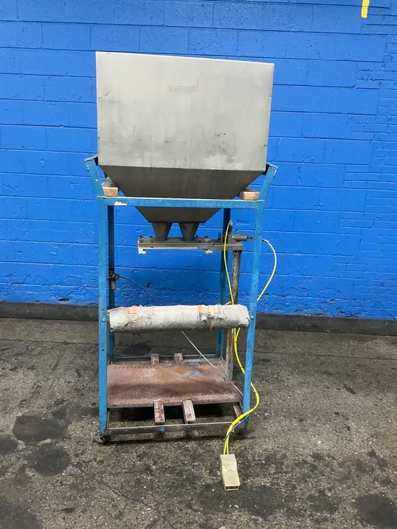 Used SYNTRON FM010B6 Chemical & Process Equipment Ohio US | HGR 24 #1469564