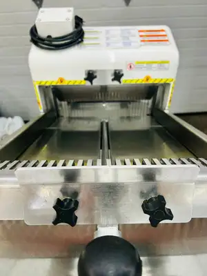 Oliver 797-32NC Bread Slicer  Fully Refurbished, Tested and Working