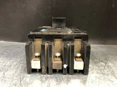 USED SQUARE D LAL36125