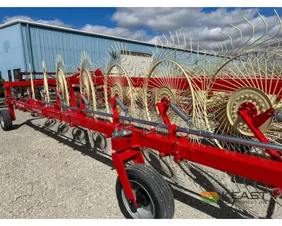 Used FARM KING TVR12 - 12 WHEEL Hay Rakes Iowa US | Keast Enterprises #1360463