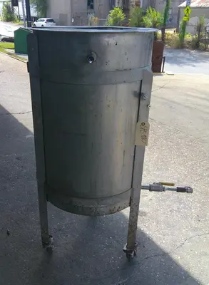 SPC9067  Tank 50 gallon vertical tank, Stainless Steel, slope